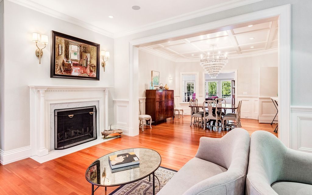 Sag Harbor Antique on an Acre Now 1 Million Cheaper Behind