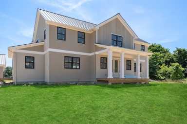 01_2055AlbertsonLn_57_FrontView_HiRes
