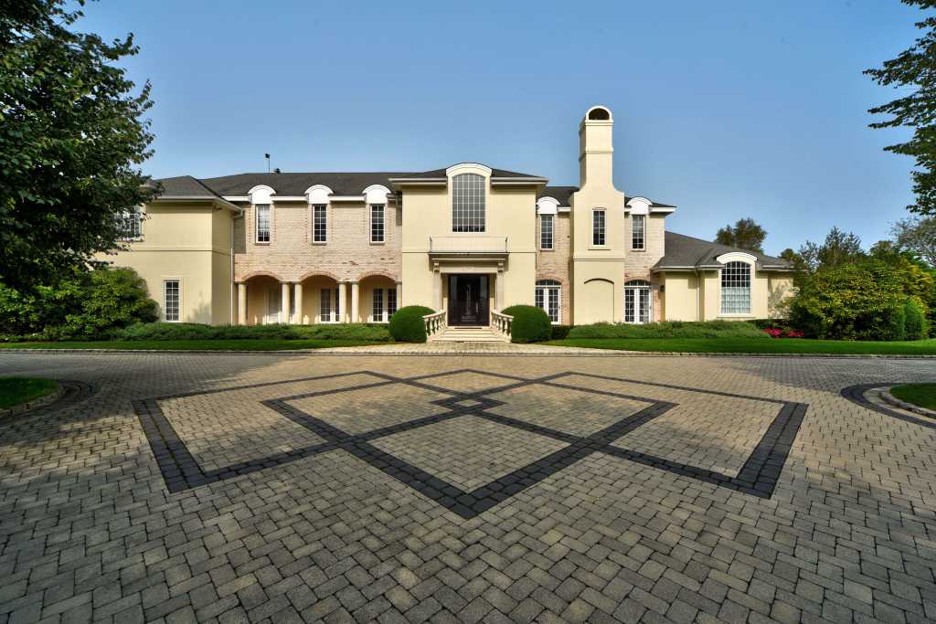 21ForduneDrive_FrontExterior3_GaryDePersia_Corcoran_PhotoCreditChrisFoster