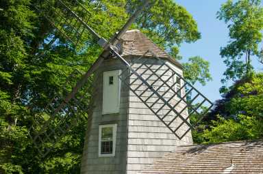 64 Deep Lane, East Hampton