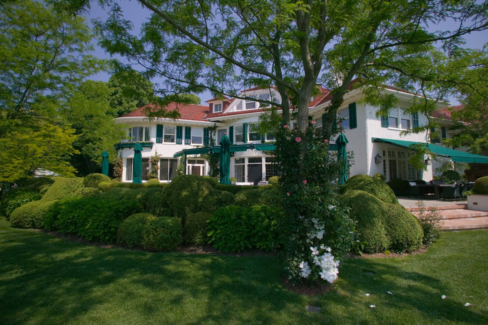 What’s the Most Expensive Hamptons Real Estate Right Now?