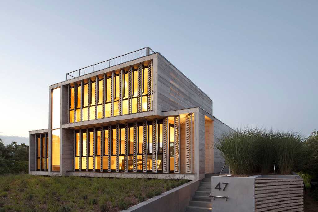 47 Treasure Island Drive, Amagansett