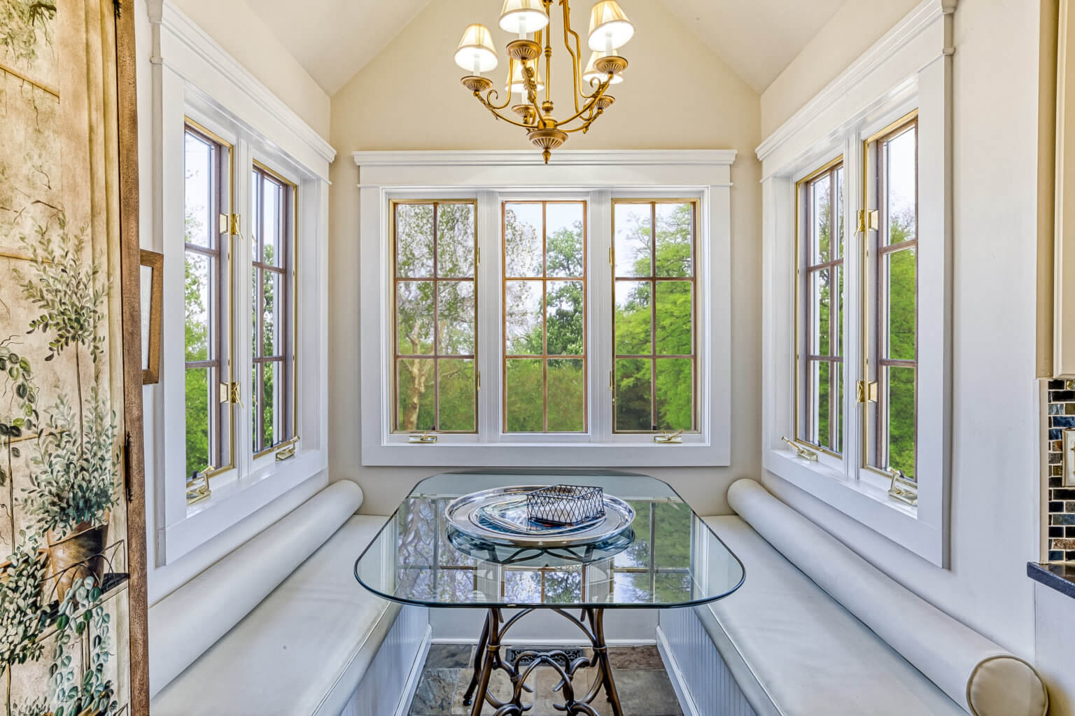 Shelter Island Hideaway, Asking Just Under 2 Million, Up for Grabs