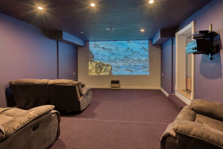 6 Freds Ln SI Home Theater