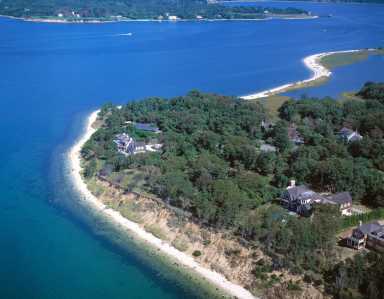 14 On The Bluff, North Haven