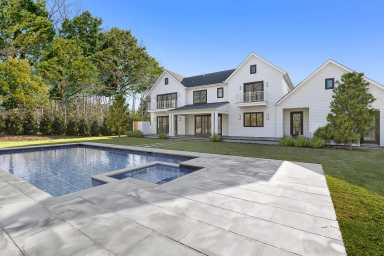 5 Rogers Court, Sag Harbor