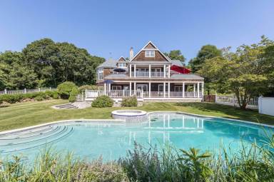 5 Captain Balfour Way, Montauk