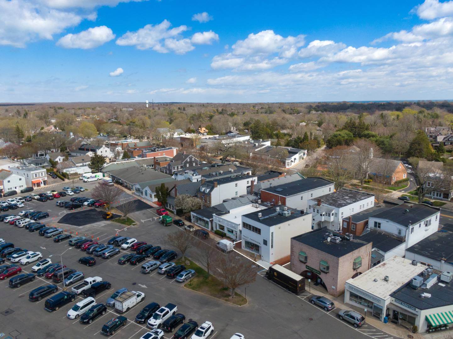 ‘Prime Piece of the East Hampton Village Commercial District’ Hits the