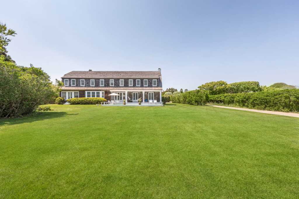 15 West End Road, East Hampton
