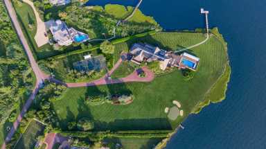 2 & 4 Seascape Lane, Quogue