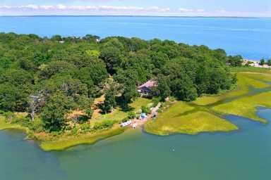 144 Gerard Drive, East Hampton