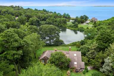 5 Peconic Avenue, Noyac