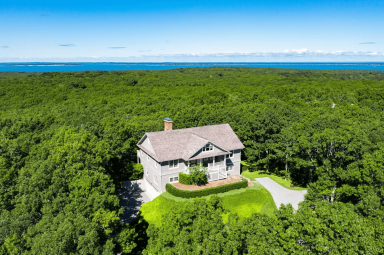 7 Fourteen Hill Court, Sag Harbor