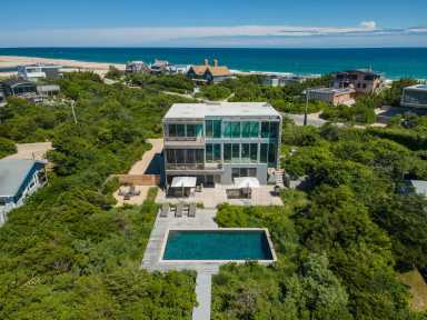 5 Burnetts Cove, Water Mill