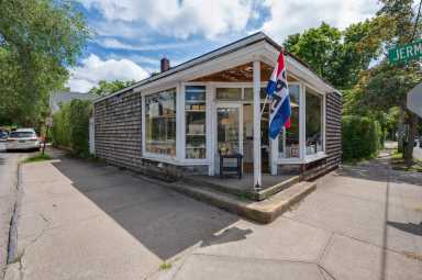 203 Madison Street, Sag Harbor