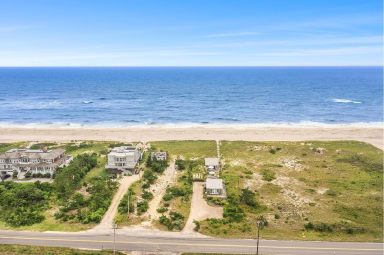 27 Dune Road, East Quogue