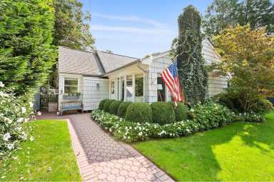 6 Wooleys Drive, Southampton