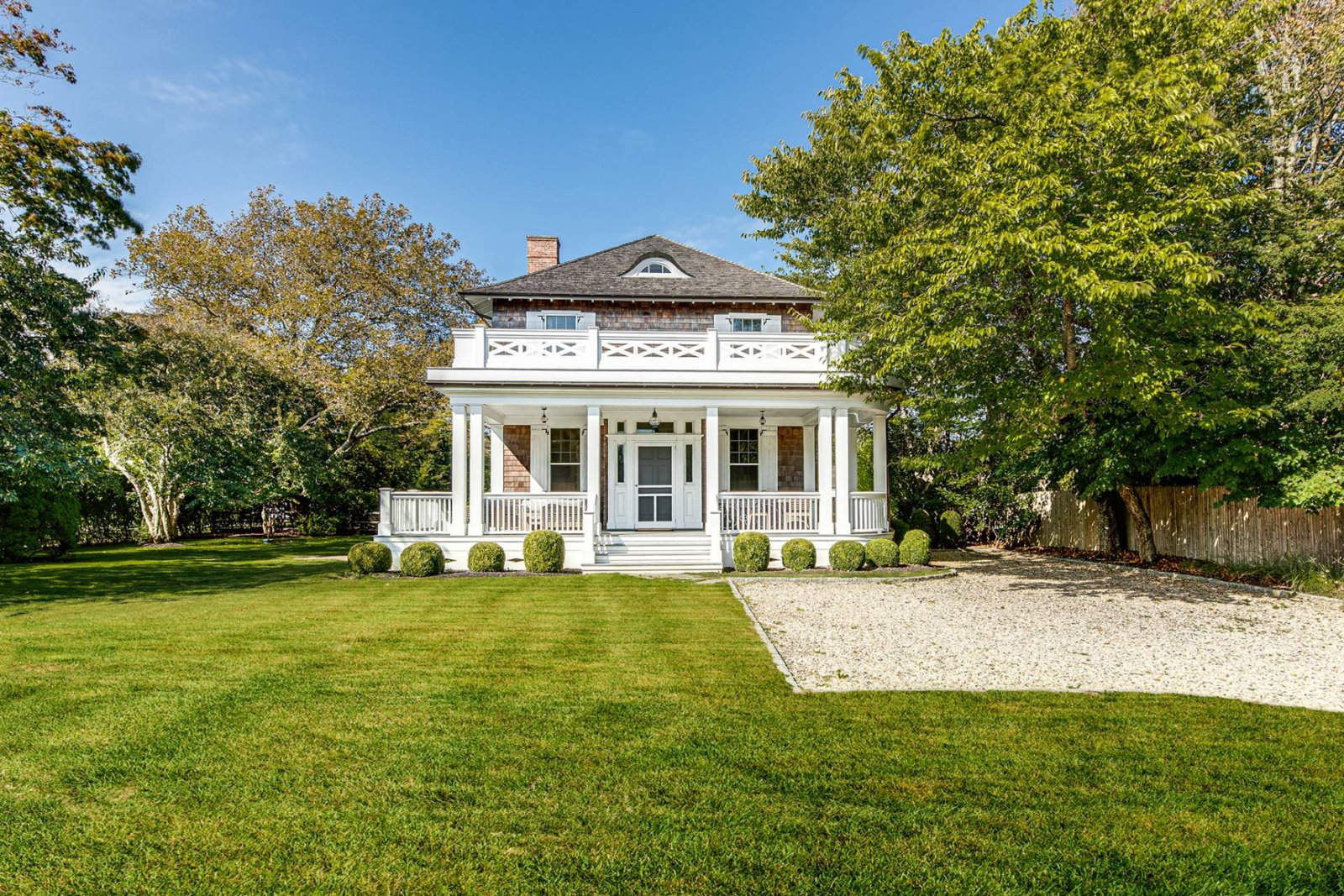 Amagansett Oceanfront Home Trader 32 Million and More