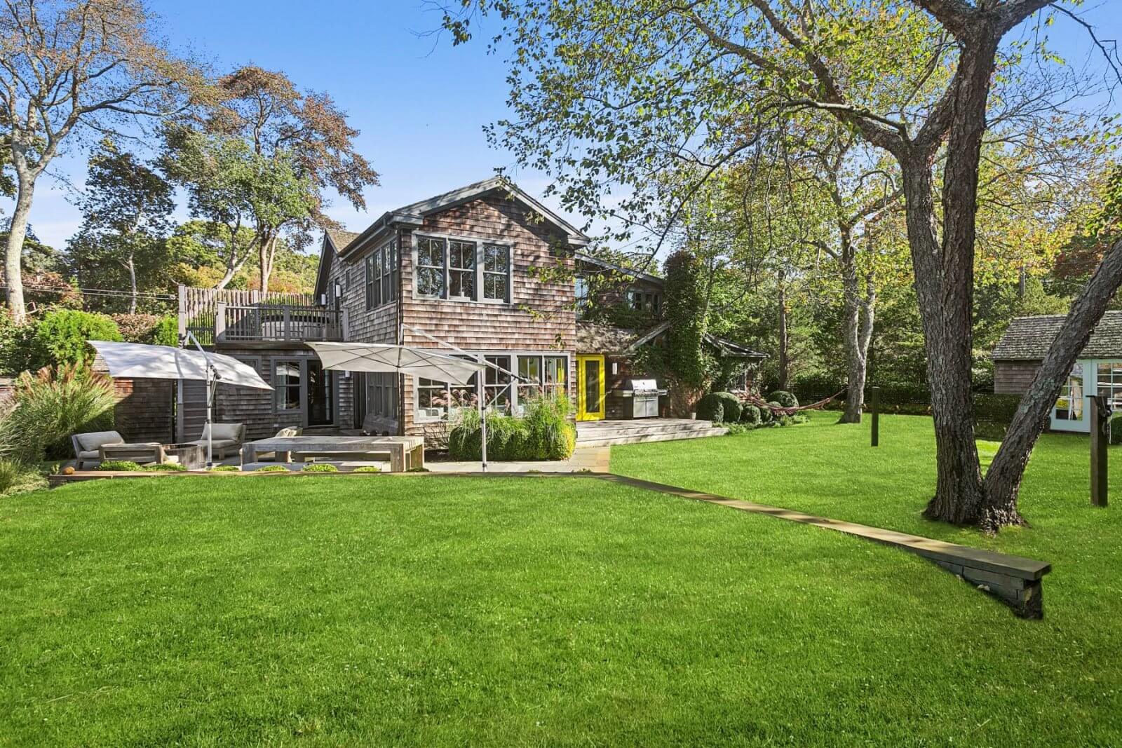 ‘Private Paradise’ in East Hampton’s Northwest Woods Hits the Market at