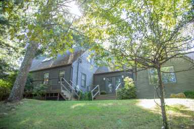 The Elaine De Kooning House