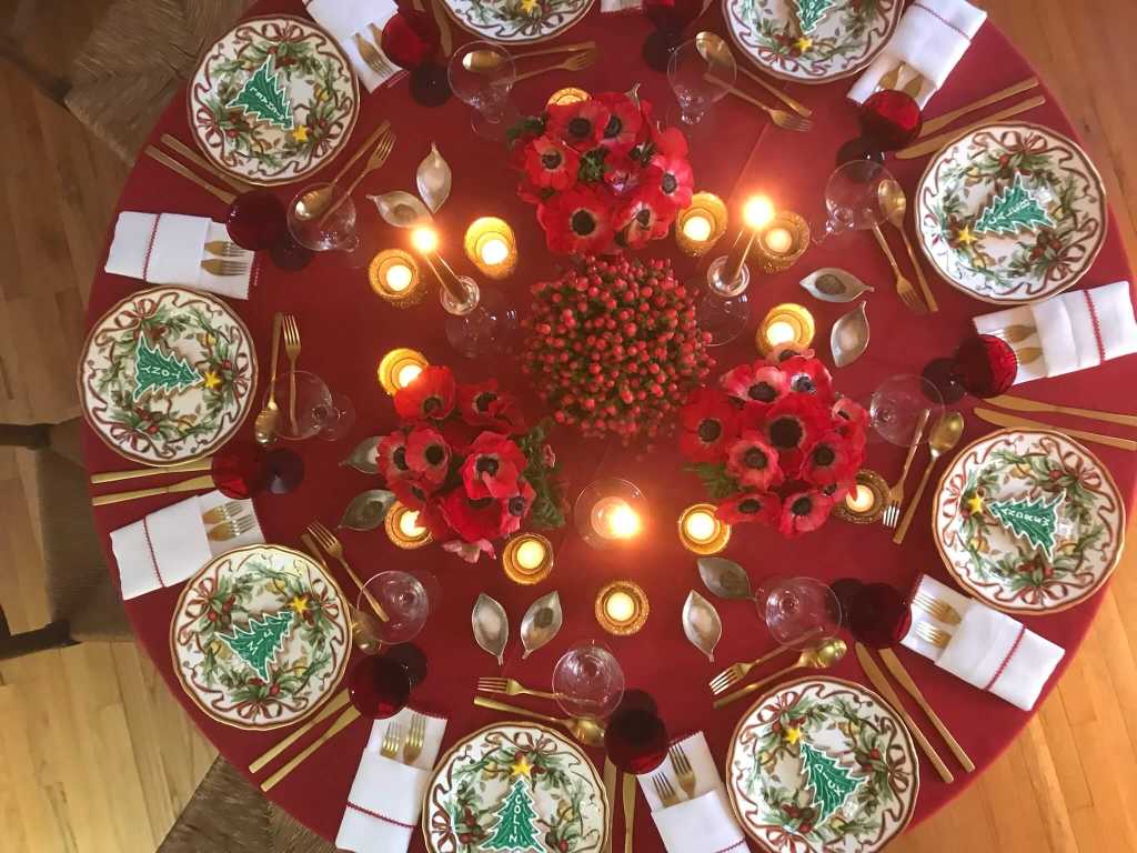 Christmas table decorations