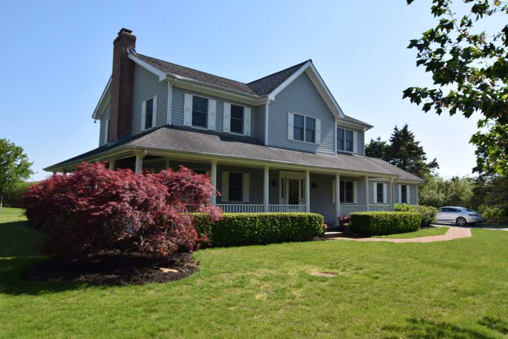 1 Farmstead Lane, Water Mill