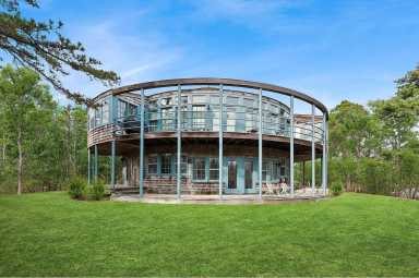 30 Ocean View Lane, Amagansett