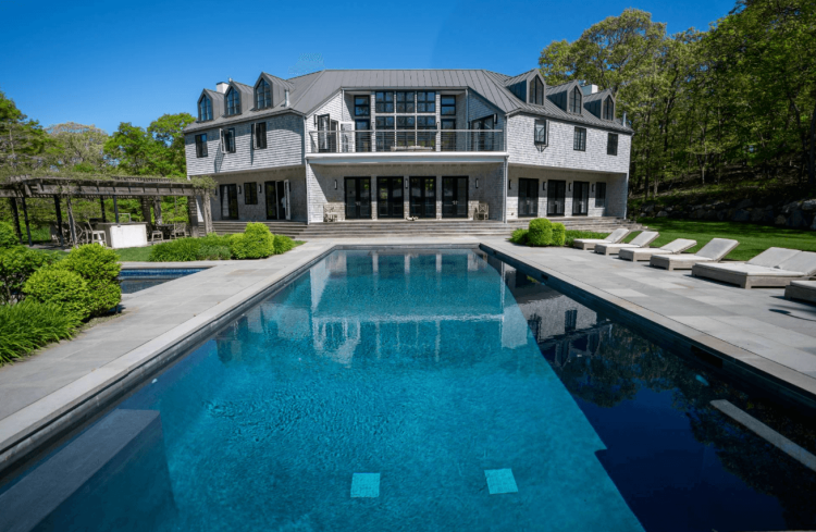East End Real Estate, Town & Country