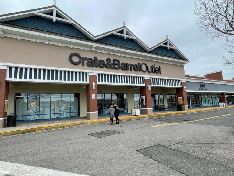 Crate & Barrel Opens in Tanger Outlets Riverhead