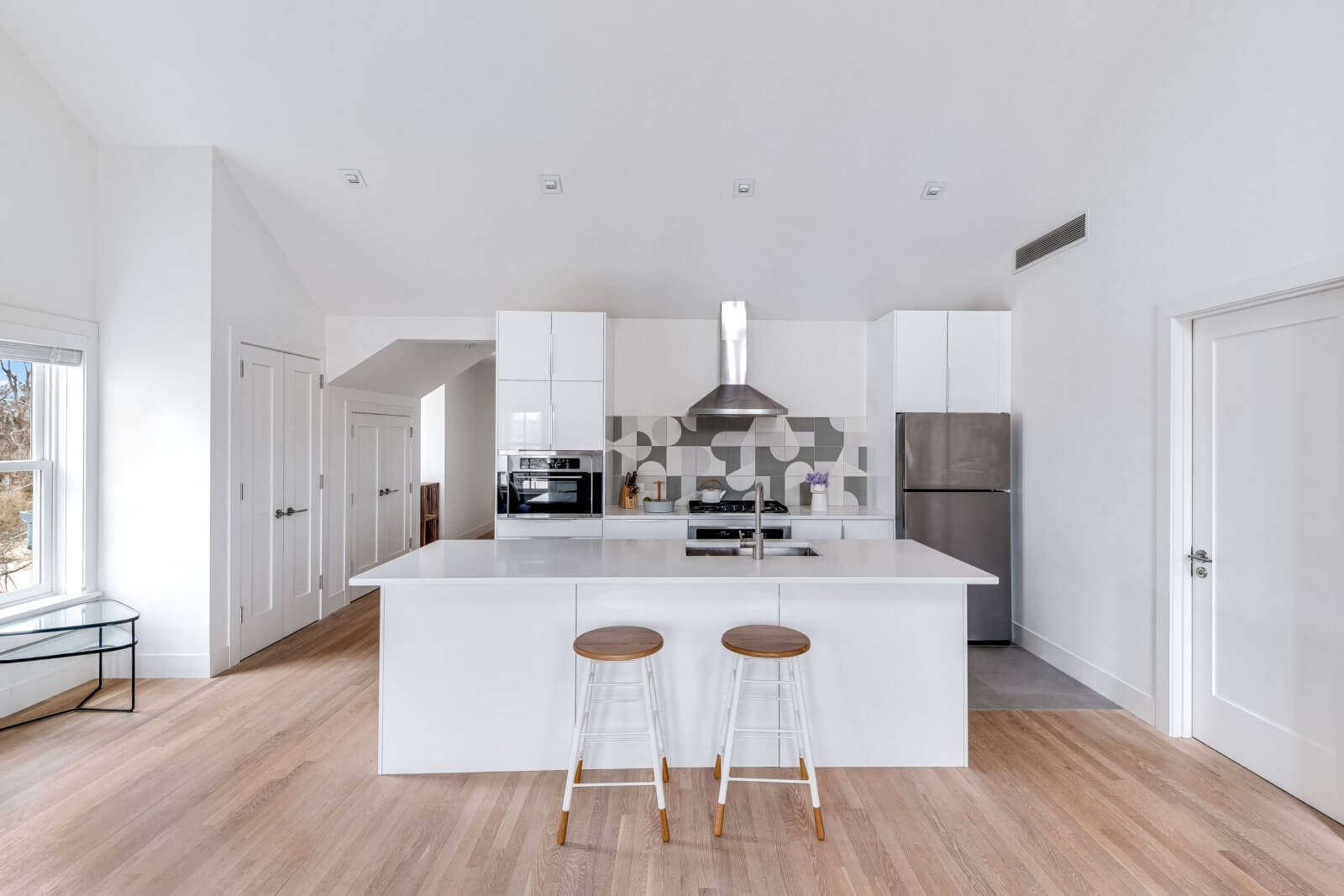 Historic Amagansett Building Relists at 9.4 Million