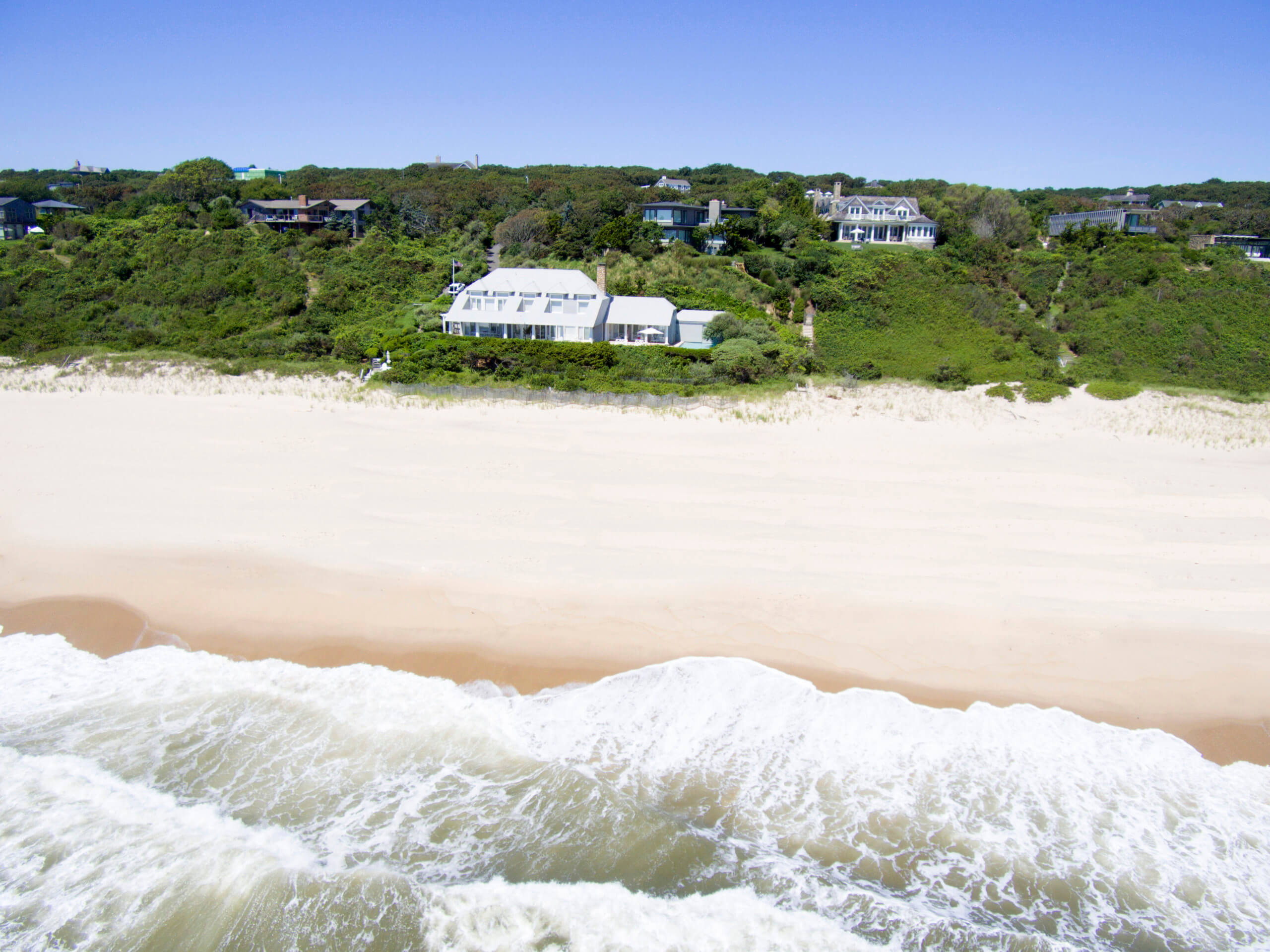 Discovering the Hidden Treasures of Old Montauk Highway Beaches