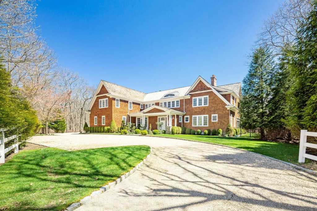 Hamptons open houses