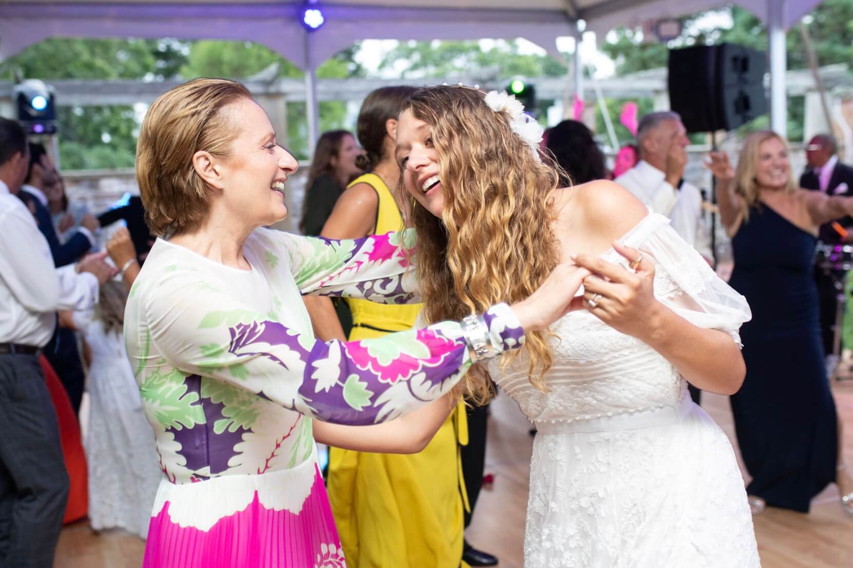 MotherDaughter Duo Michaela and Paulina Keszler