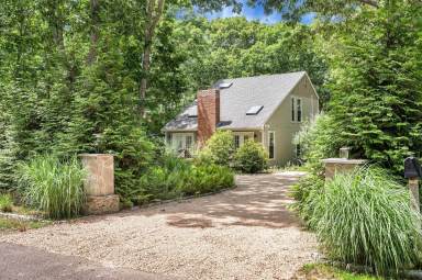 Hamptons open houses