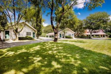 Wainscott Inn, Hamptons