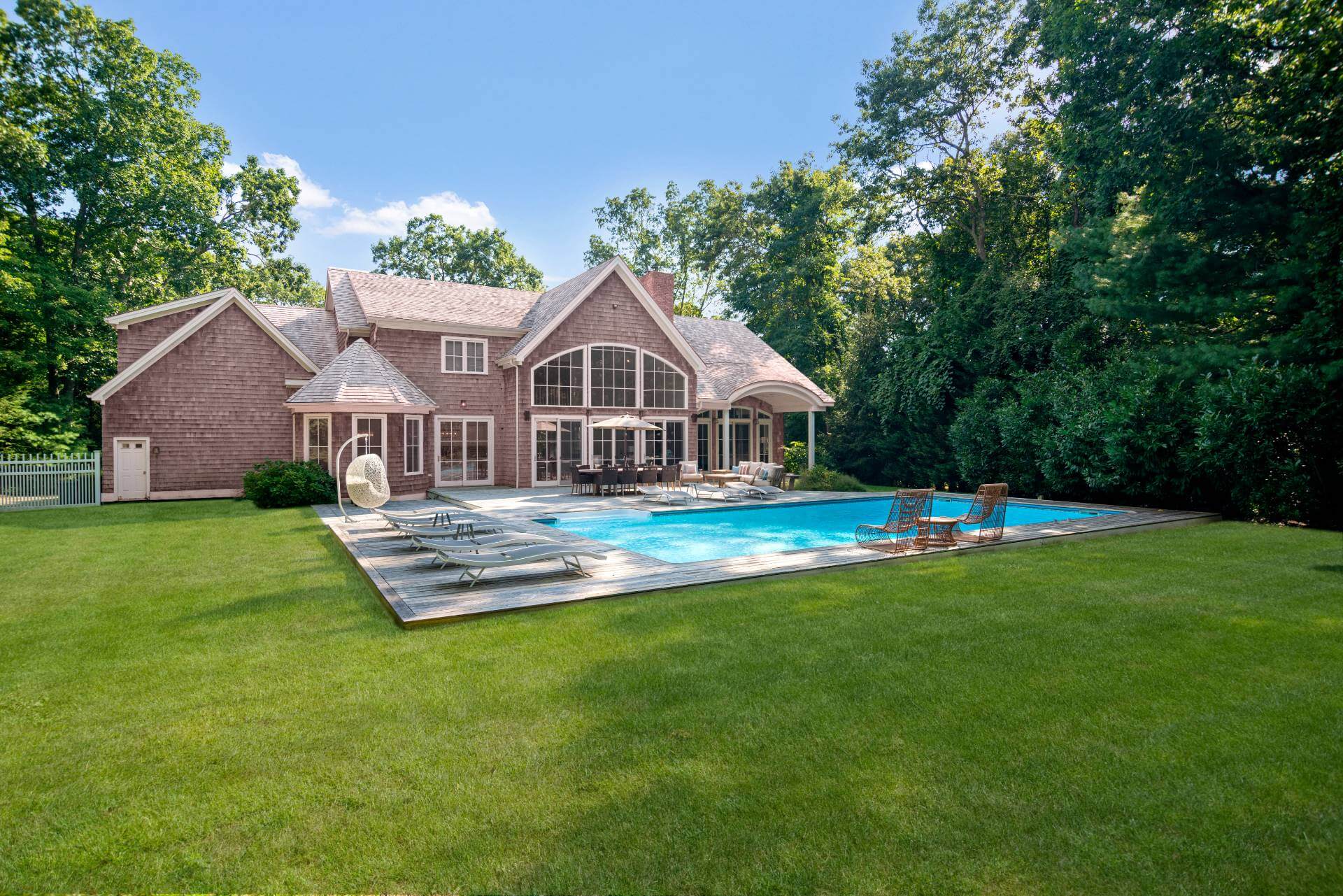 Traditional Bridgehampton Home Leads Hamptons Open Houses