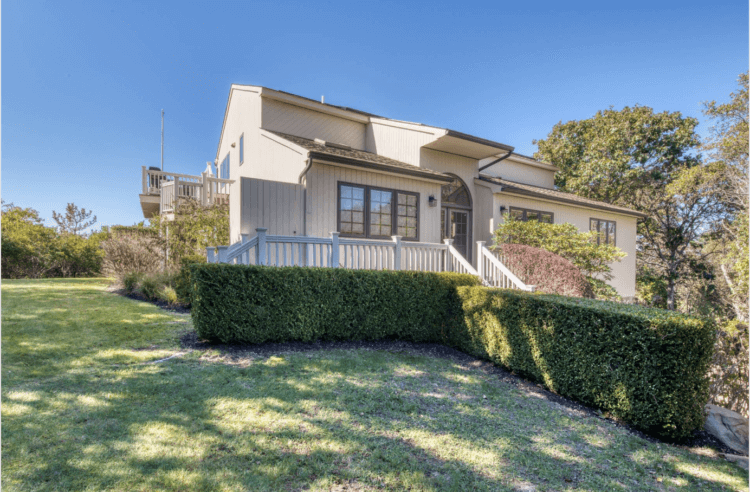 Hamptons open houses