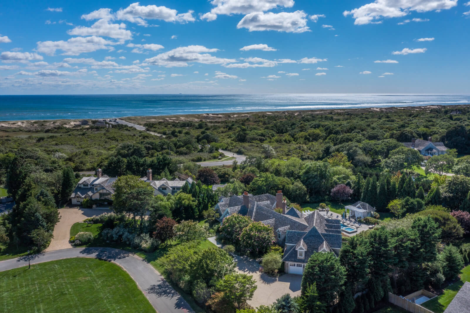 Amagansett Estate, One Block to the Ocean, Asks 14.995M