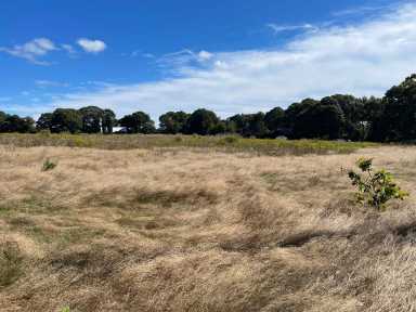 Deep Hole Creek, Mattituck