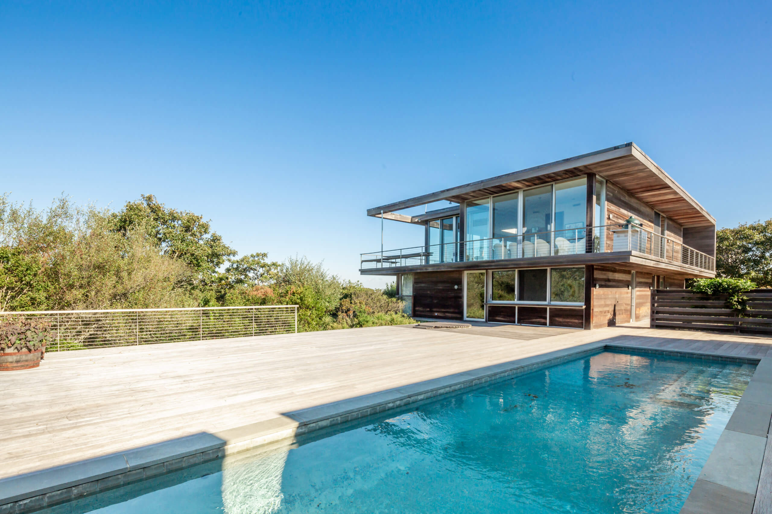 300K Secures Amagansett Summer Rental on the Water