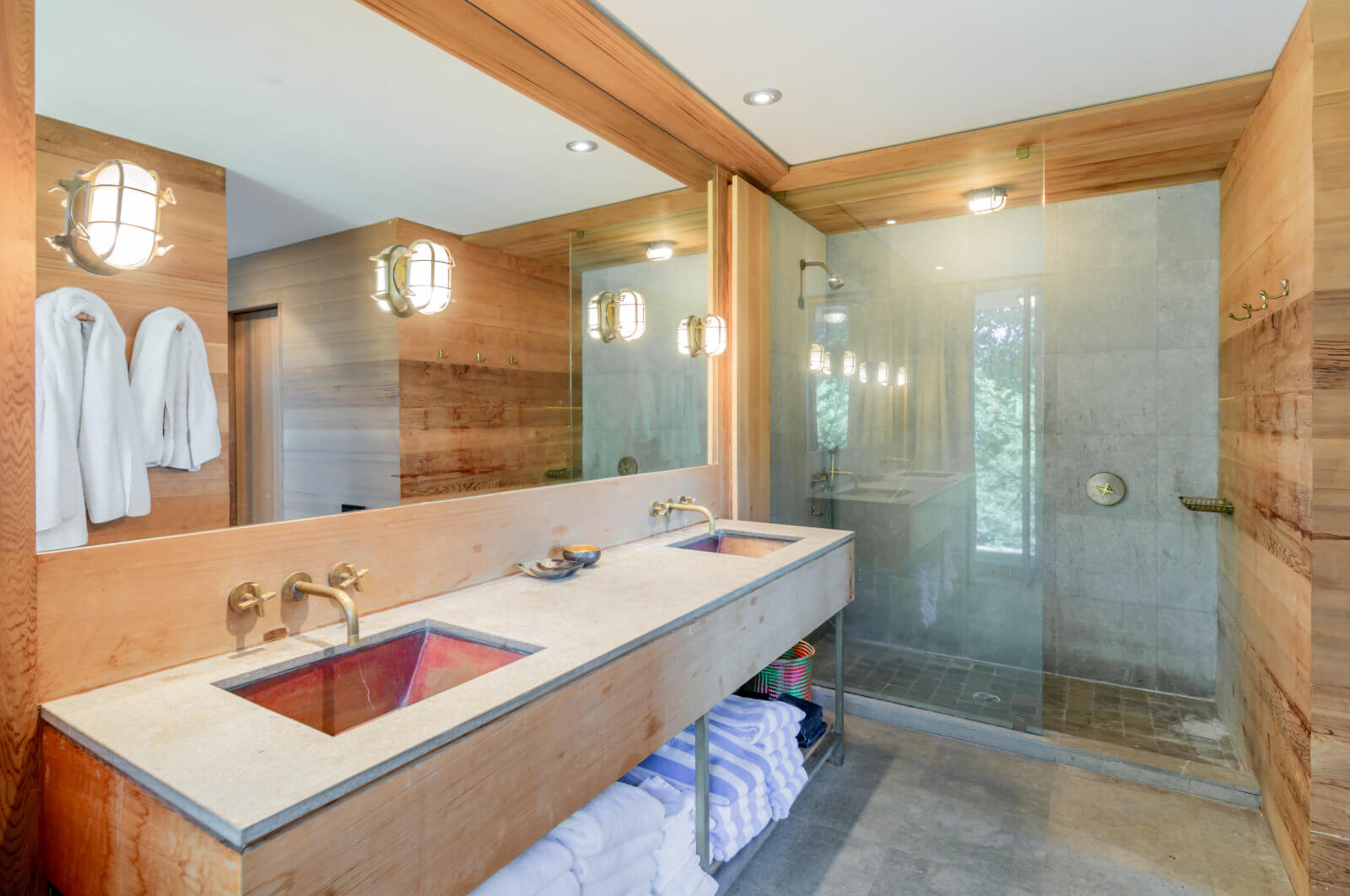 300K Secures Amagansett Summer Rental on the Water