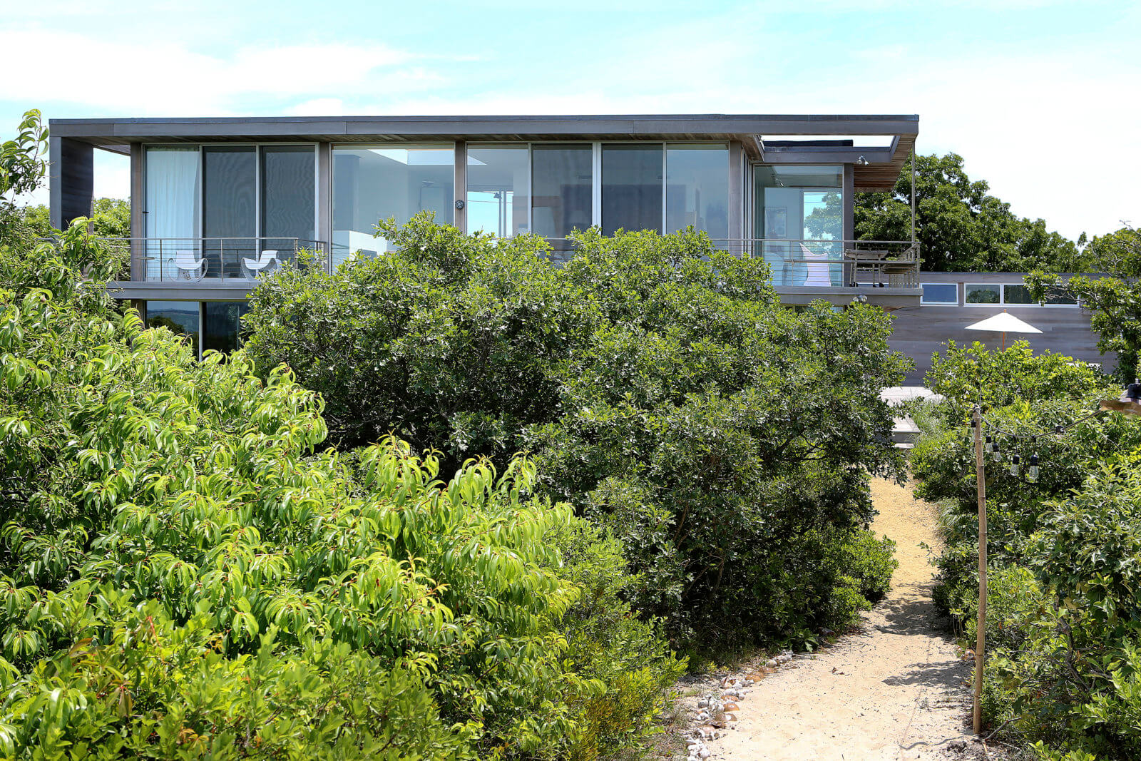 300K Secures Amagansett Summer Rental on the Water