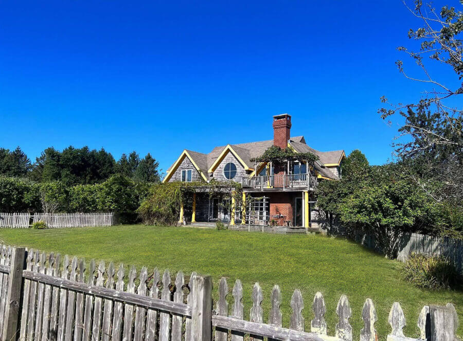 Orient Estate Built By Theodore Roosevelt’s Grandson Sells