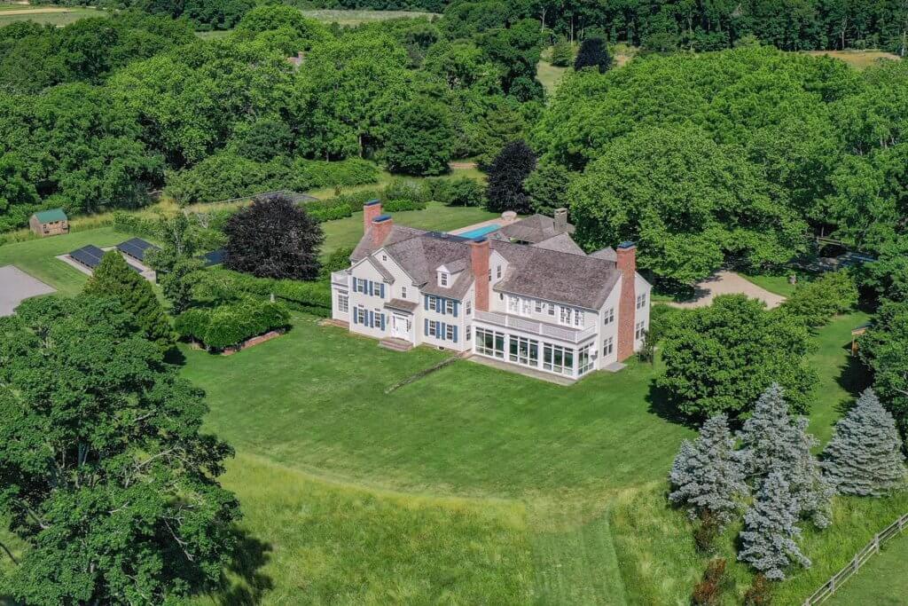 Alec Baldwin estate in Amagansett, Hamptons