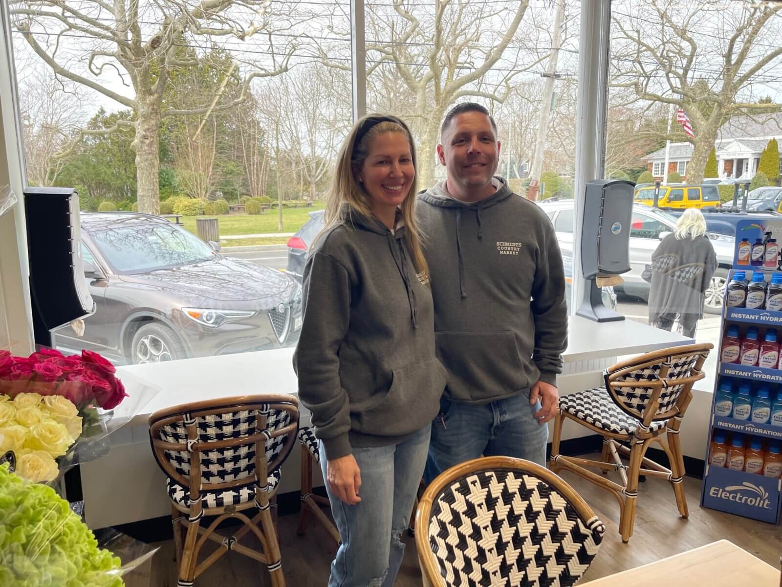 Schmidt’s Country Market Celebrates Opening in Quogue