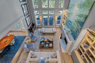 East Hampton, chic design, shingle-style home