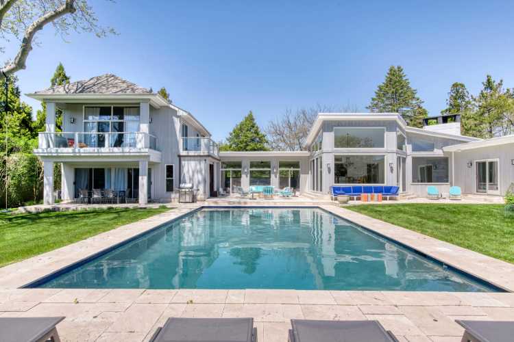 Southampton, modern, estate section