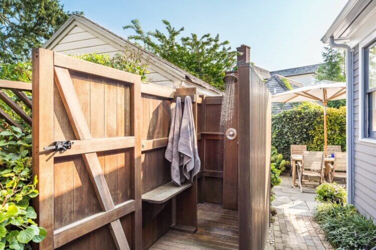 Outdoor shower, House of the Day, Hamptons Homes, 29 Atlantic Avenue, Sag Harbor