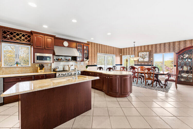 Kitchen, 44 Woodland Farm Rd, Hamptons home, house of the day, Southampton, North Sea