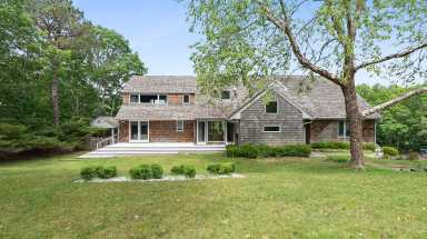 Outside of home 28 Deer Ridge Trail, Water Mill, House of the day, Hamptons homes